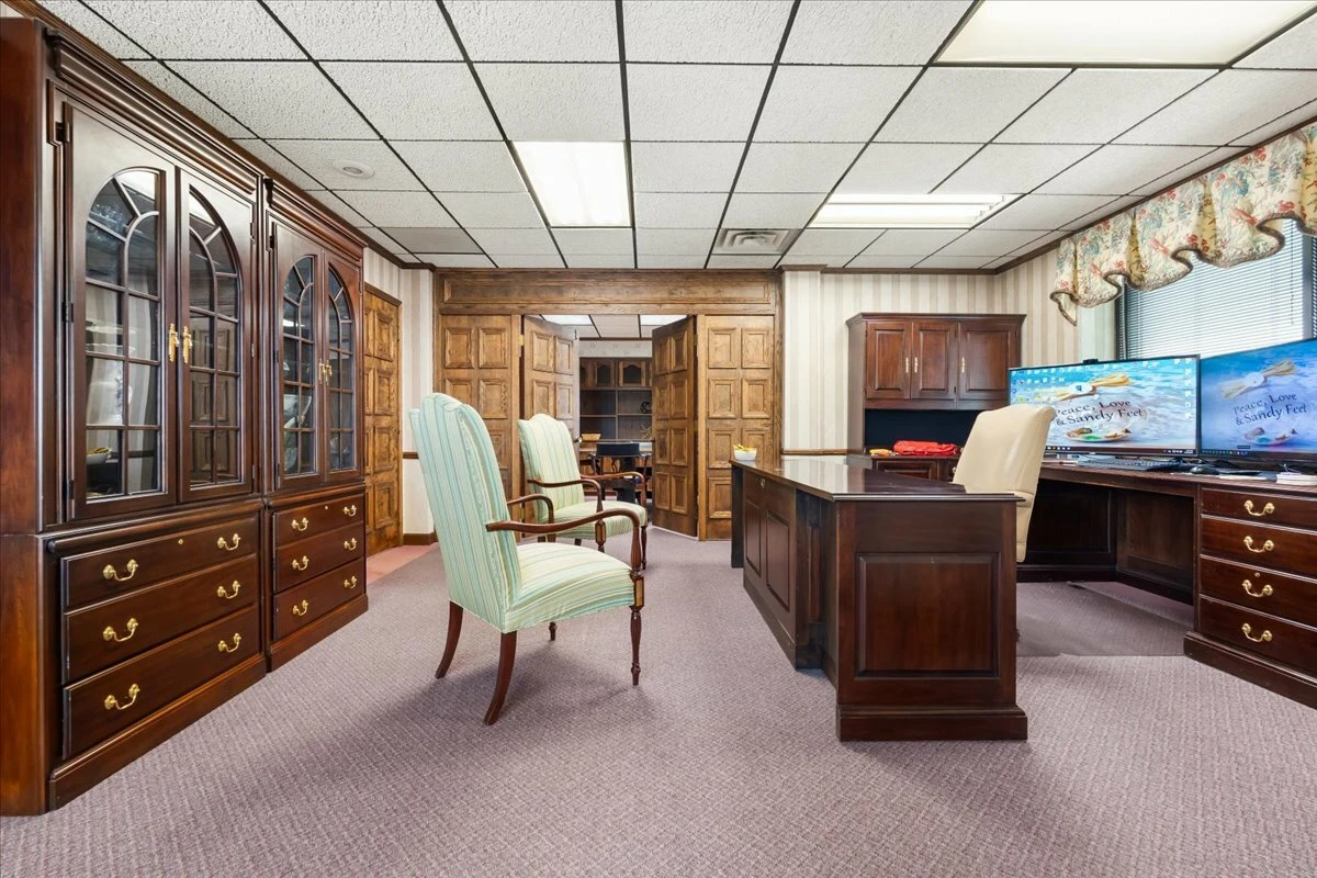 601 Avery St, Parkersburg, WV for sale