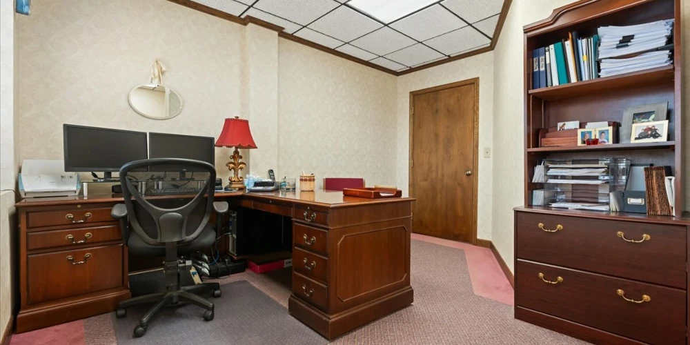 601 Avery St, Parkersburg, WV for sale
