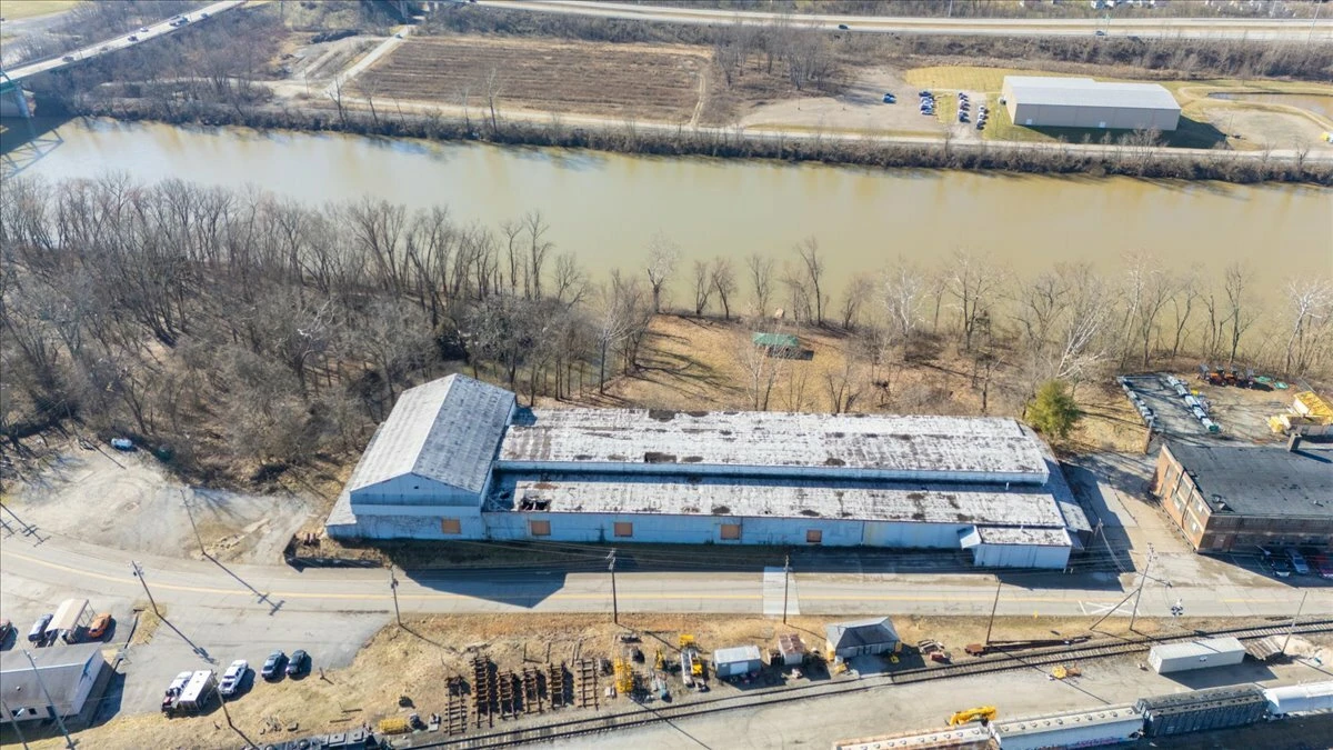 828 Depot St , Parkersburg, WV for sale