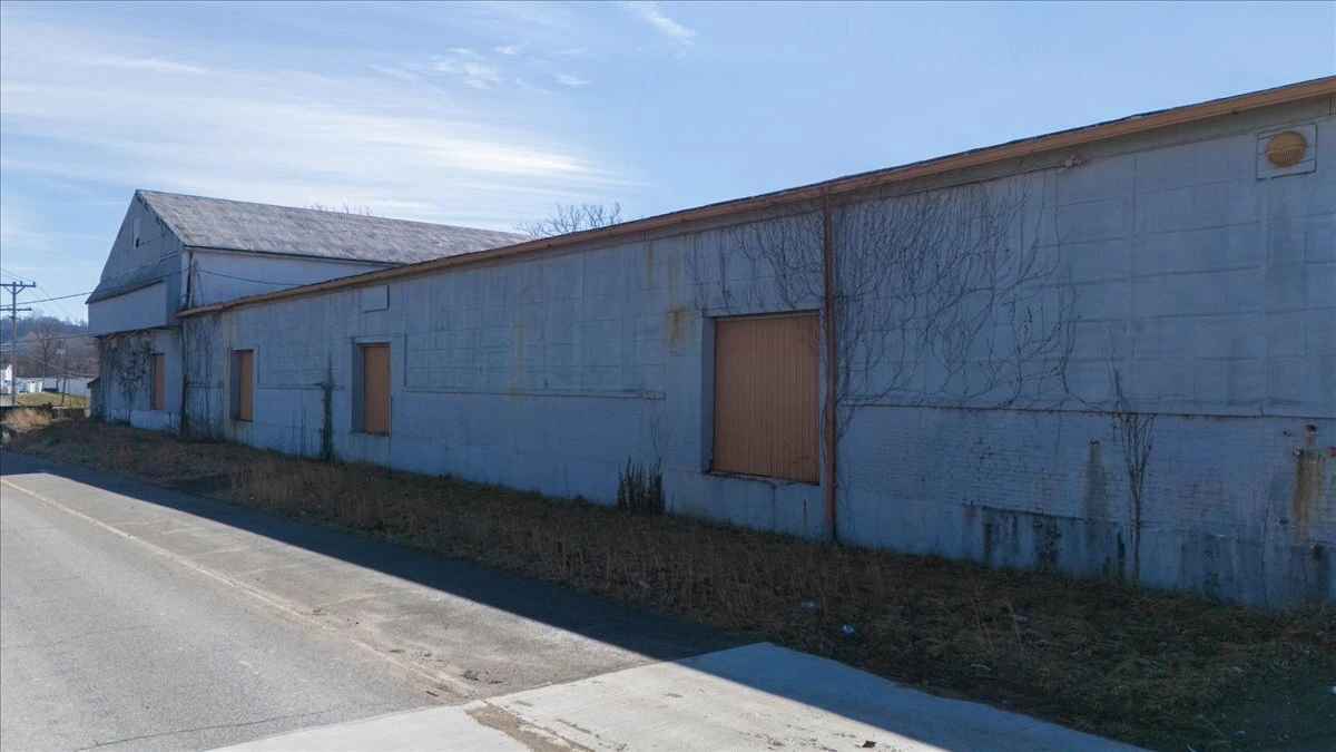 828 Depot St , Parkersburg, WV for sale