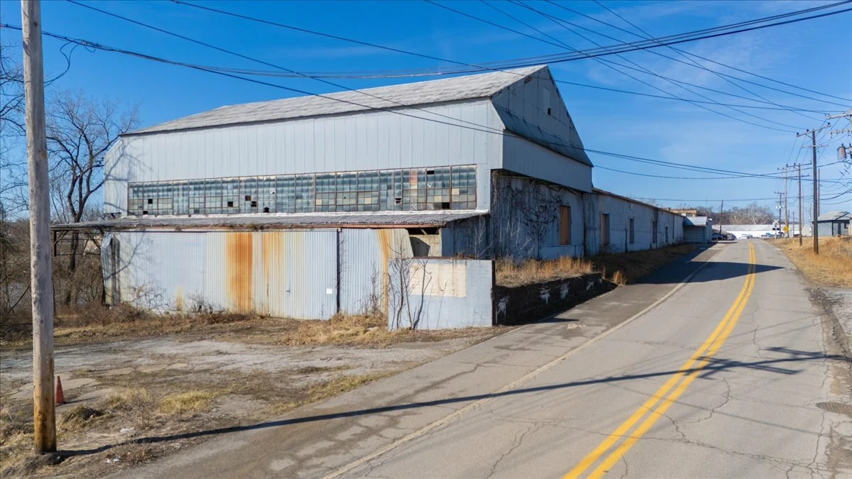 828 Depot St , Parkersburg, WV for sale