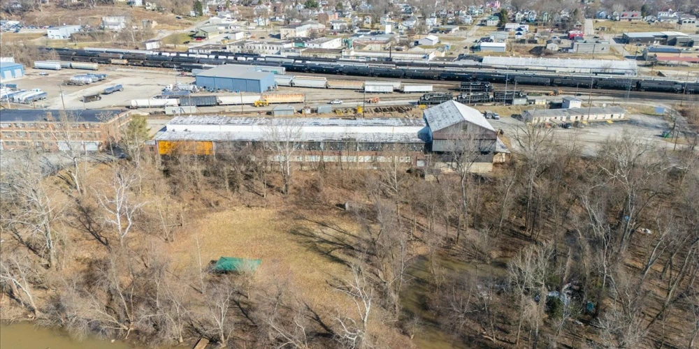 828 Depot St , Parkersburg, WV for sale