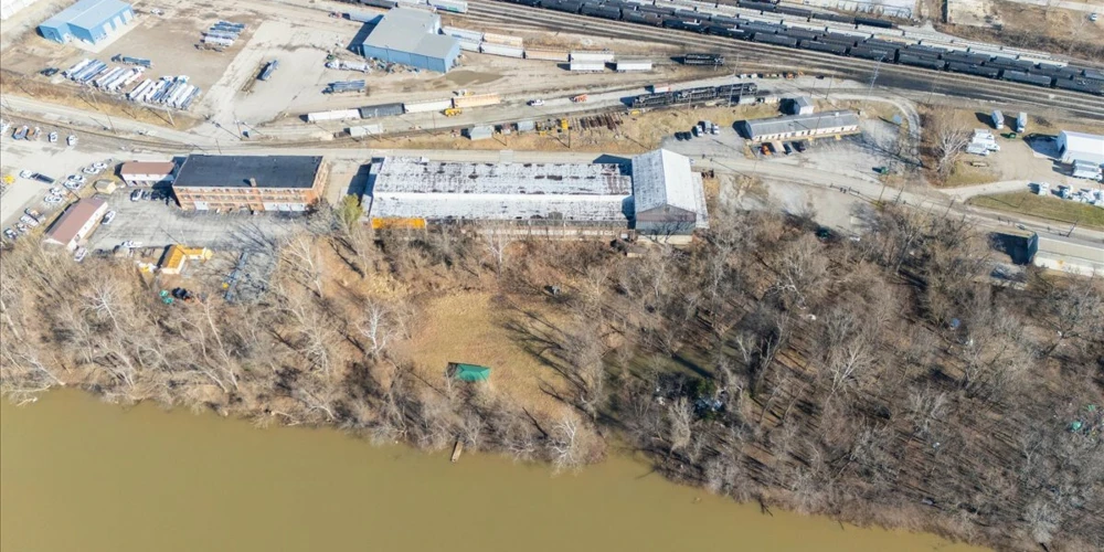 828 Depot St , Parkersburg, WV for sale