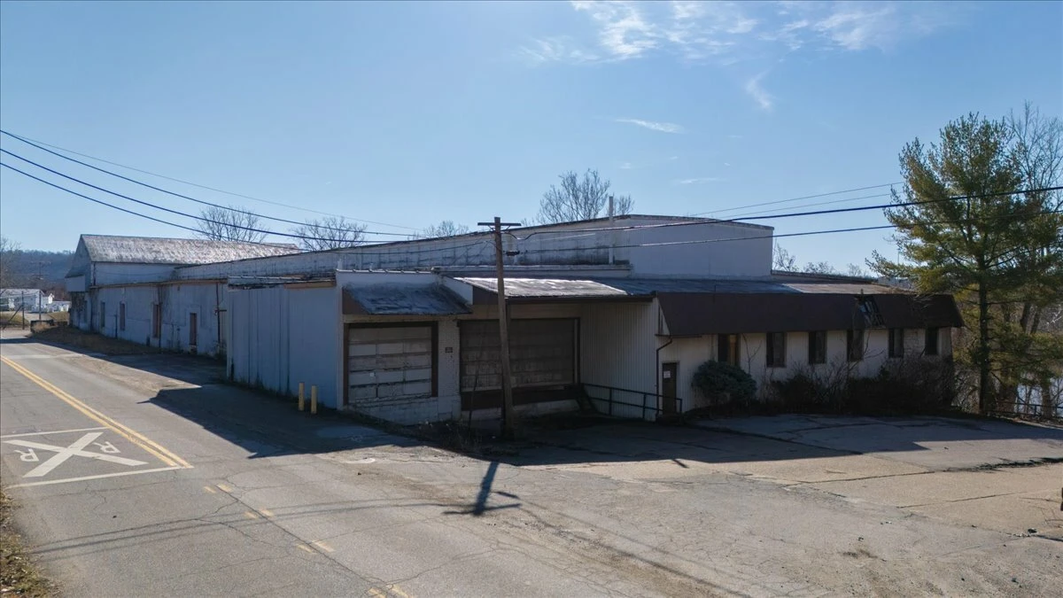 828 Depot St , Parkersburg, WV for sale