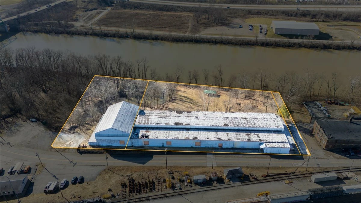 828 Depot St , Parkersburg, WV for sale