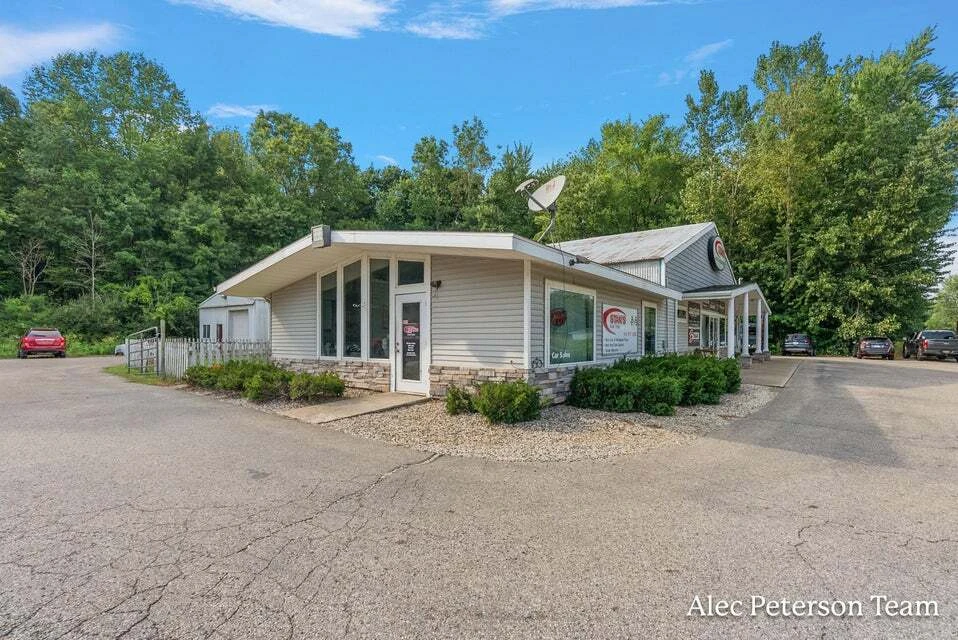 Owner-User or Investment Opportunity Near US-131 Corridor in Wayland