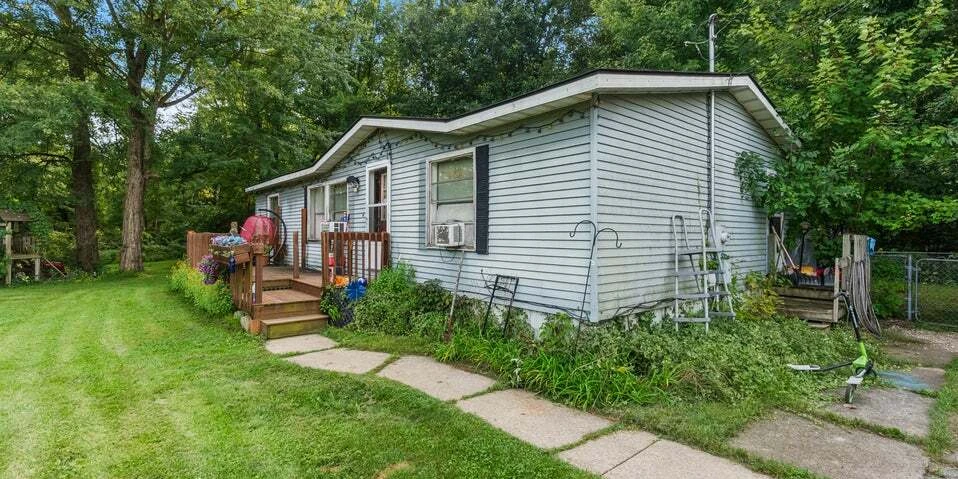 Owner-User or Investment Opportunity Near US-131 Corridor in Wayland