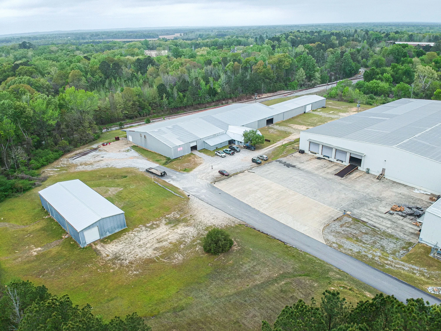 +/- 40,000 Sf Warehouse