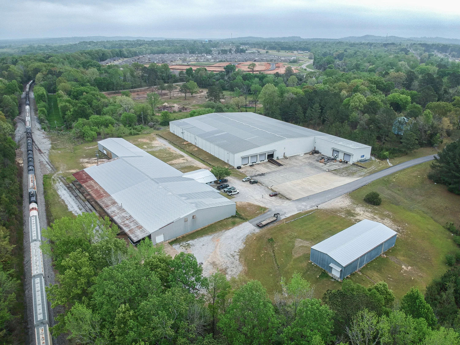 +/- 40,000 Sf Warehouse