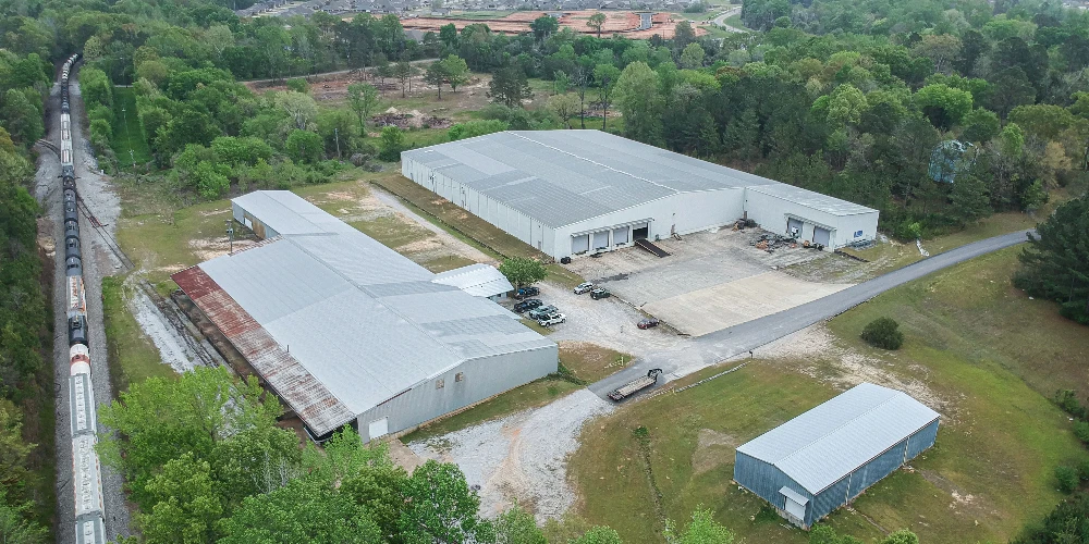 +/- 40,000 Sf Warehouse