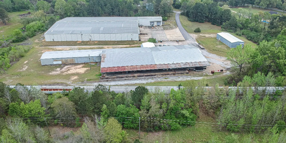 +/- 40,000 Sf Warehouse
