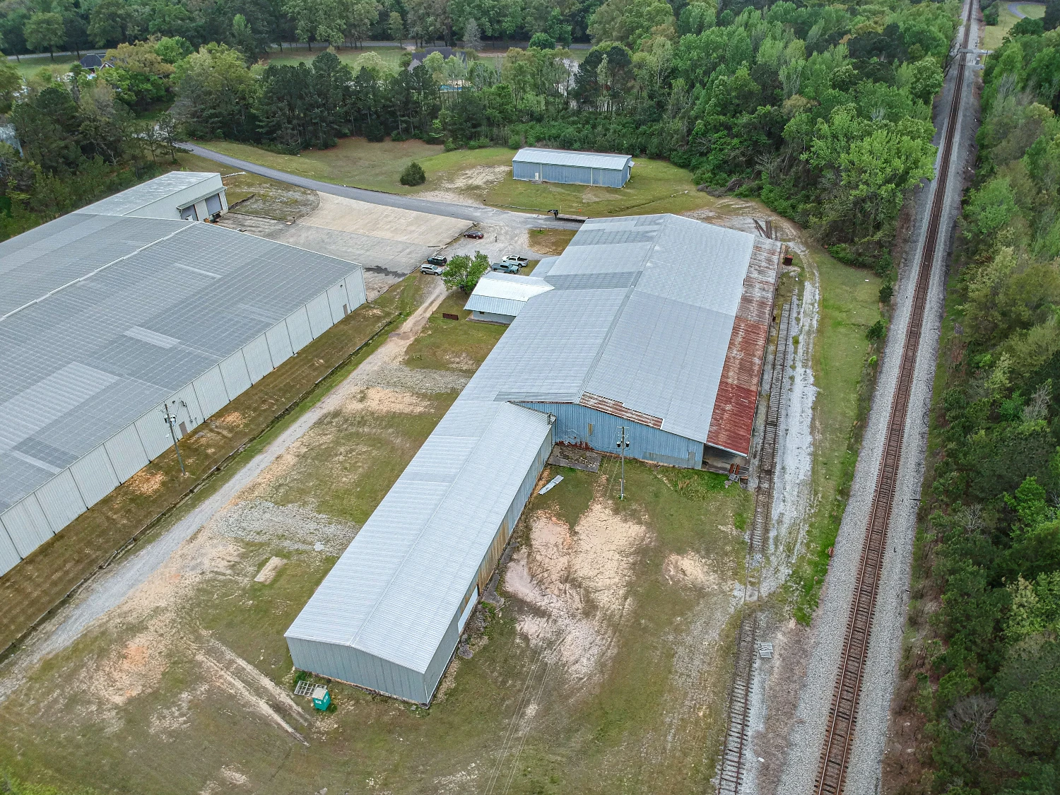 +/- 40,000 Sf Warehouse
