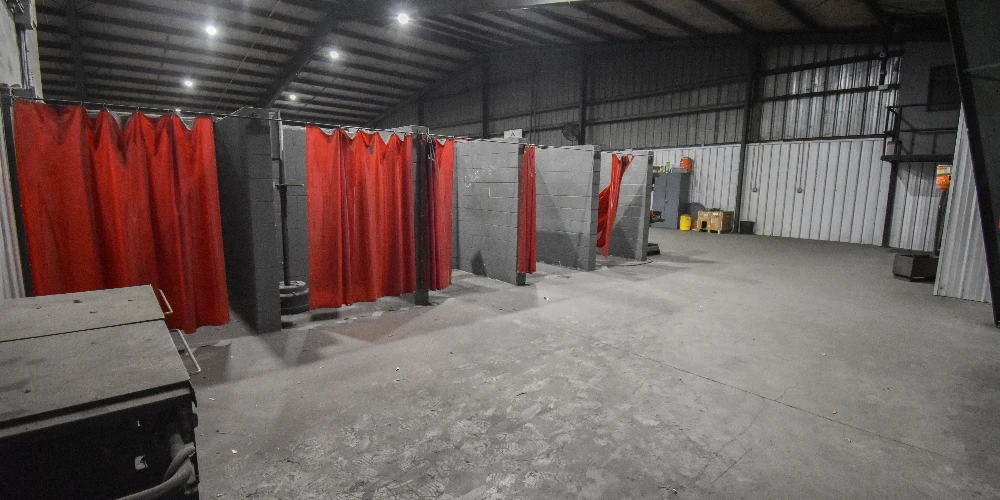 +/- 40,000 Sf Warehouse