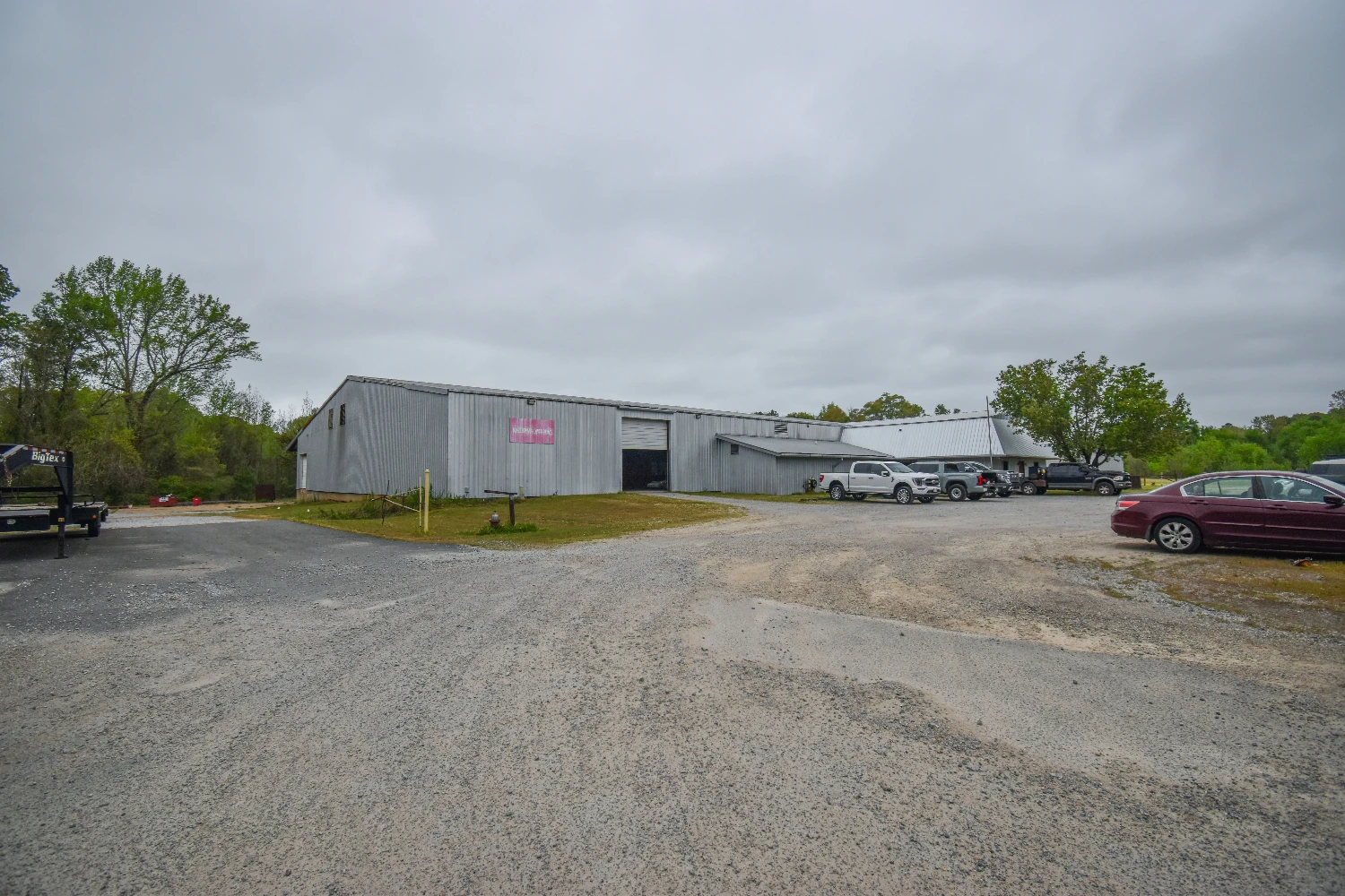 +/- 40,000 Sf Warehouse
