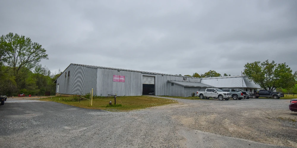 +/- 40,000 Sf Warehouse