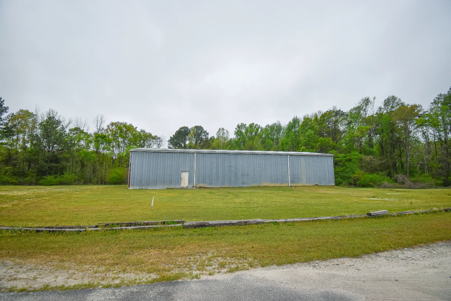+/- 40,000 Sf Warehouse