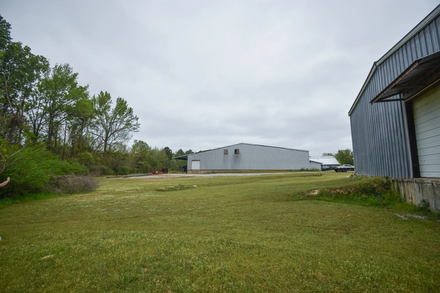 +/- 40,000 Sf Warehouse