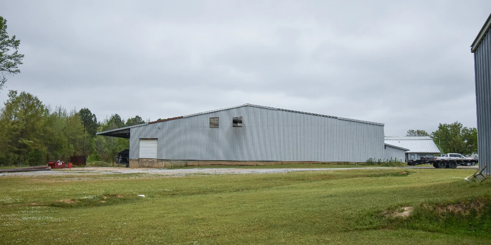 +/- 40,000 Sf Warehouse
