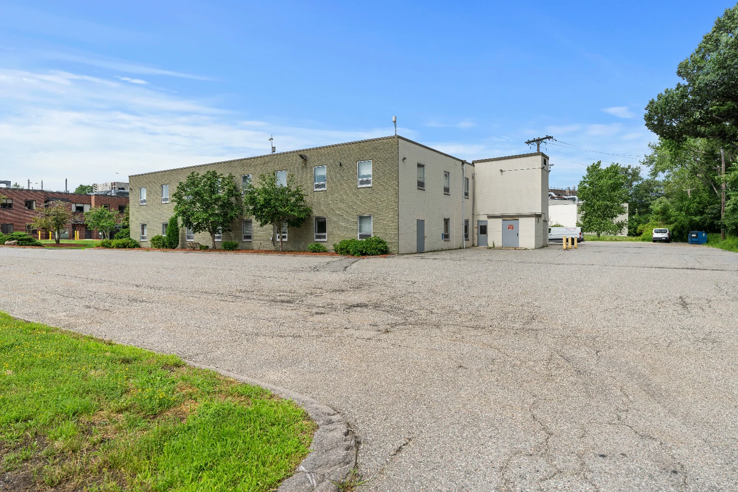 24,751 +/- SF R&D Investment Opportunity | Route 128
