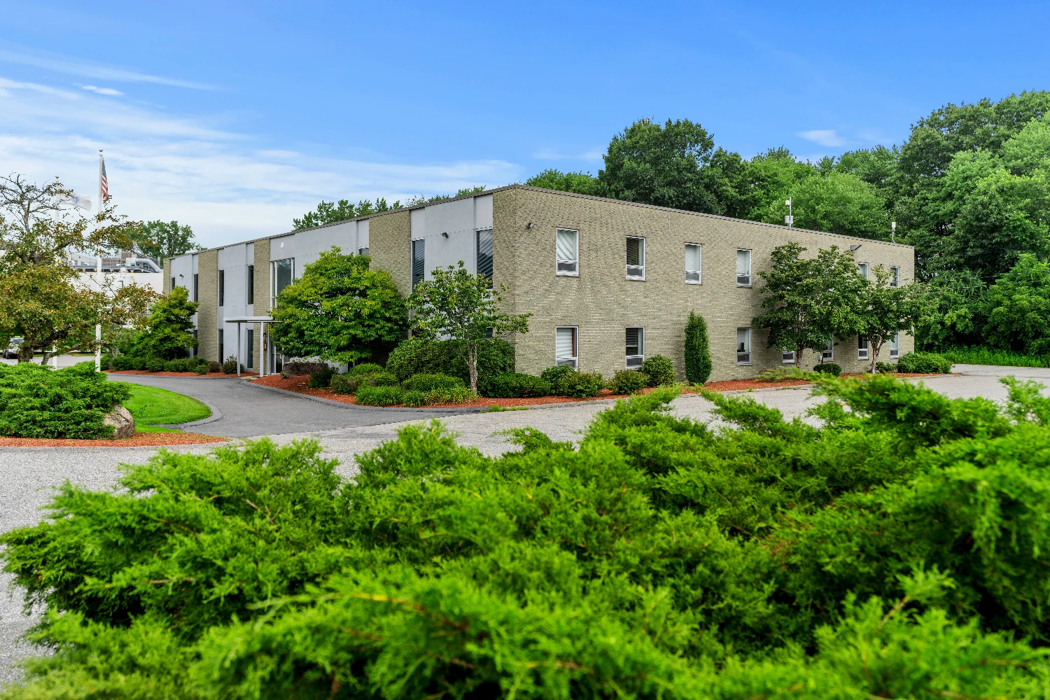 24,751 +/- SF R&D Investment Opportunity | Route 128