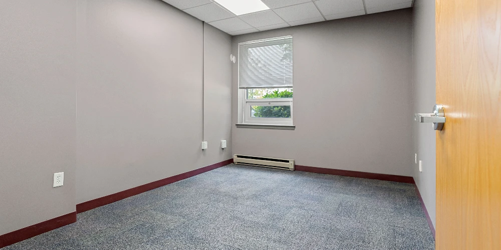 24,751 +/- SF R&D Investment Opportunity | Route 128