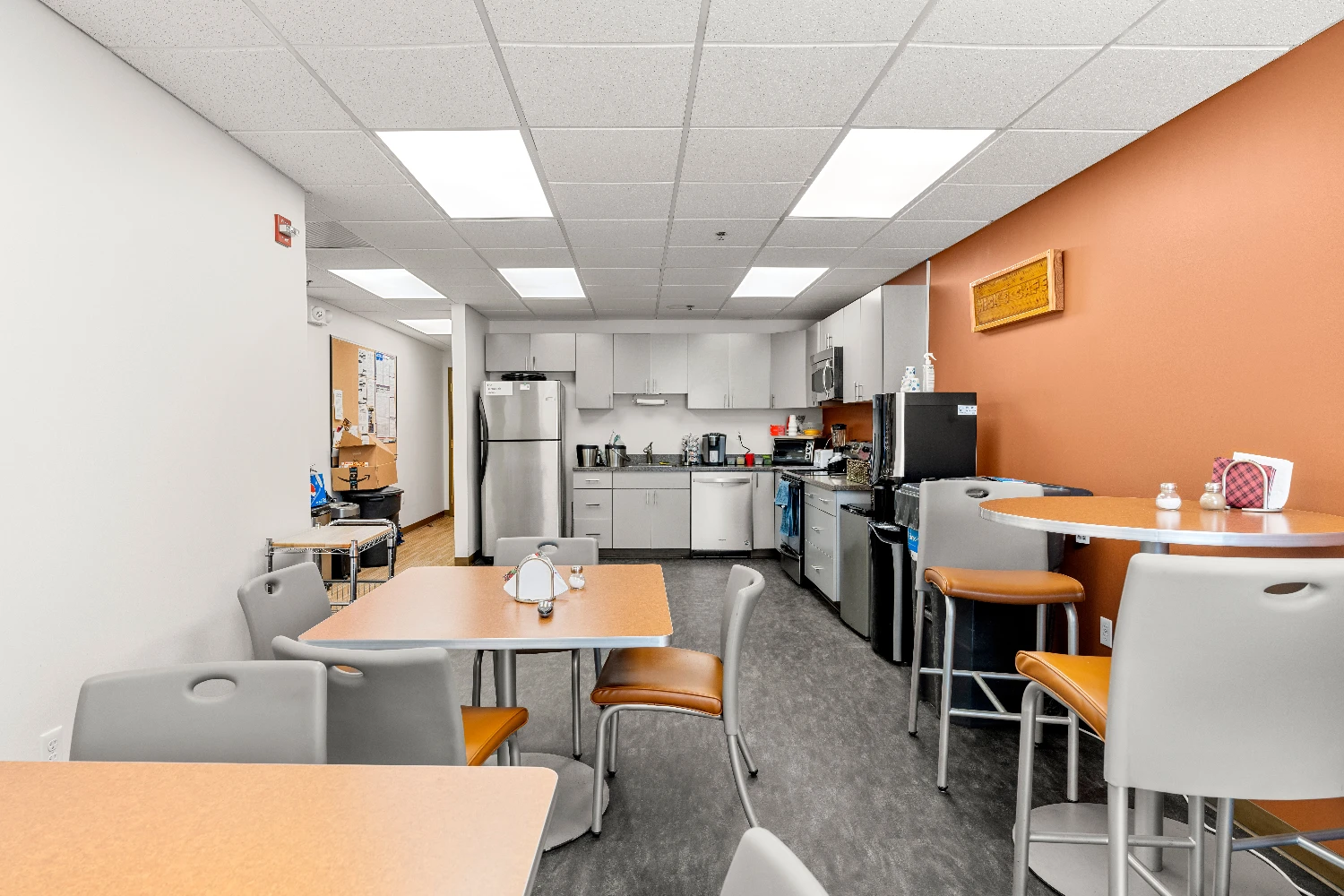 24,751 +/- SF R&D Investment Opportunity | Route 128