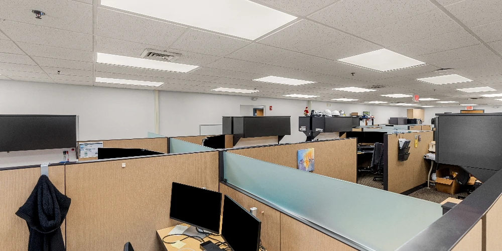 24,751 +/- SF R&D Investment Opportunity | Route 128