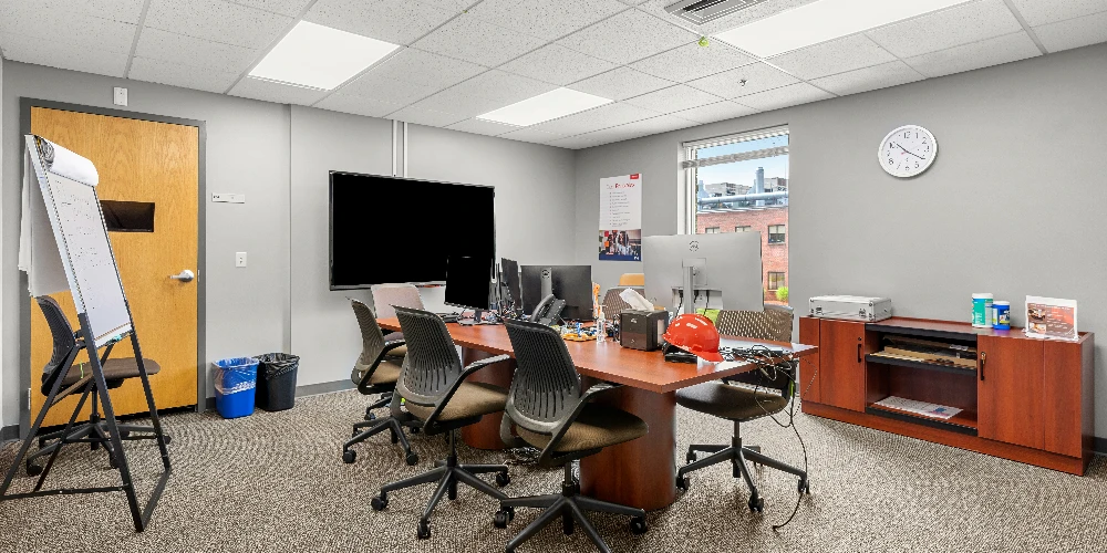 24,751 +/- SF R&D Investment Opportunity | Route 128