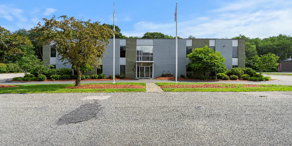 24,751 +/- SF R&D Investment Opportunity | Route 128