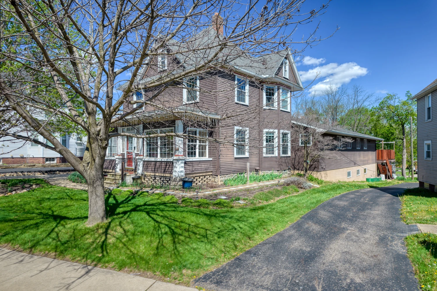 832 S Main St, North Canton, OH for sale