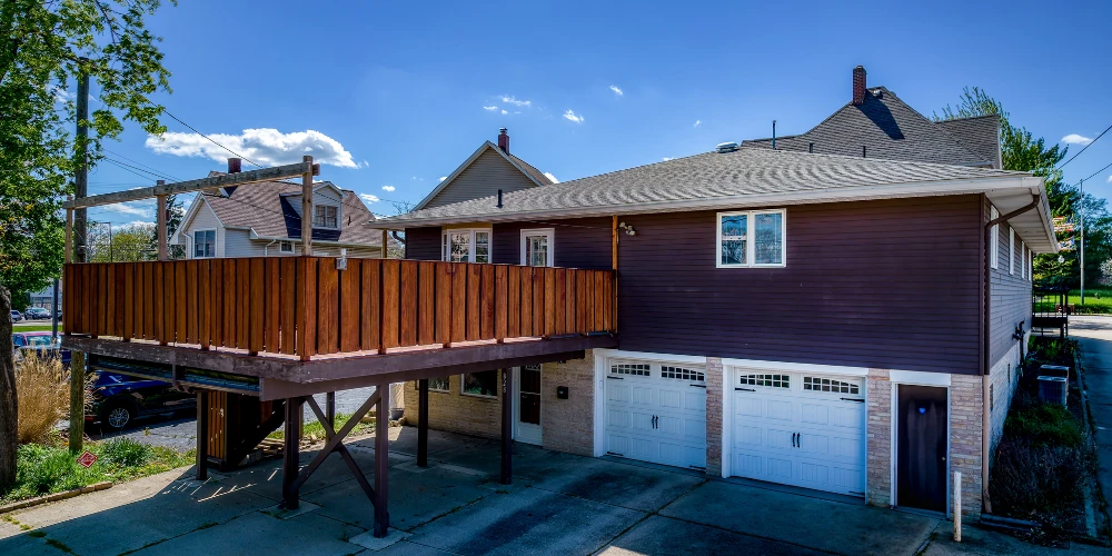 832 S Main St, North Canton, OH for sale