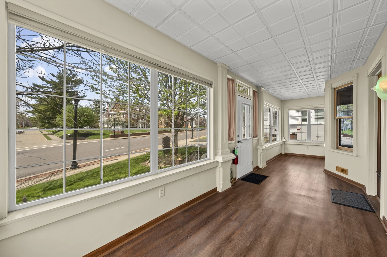 832 S Main St, North Canton, OH for sale