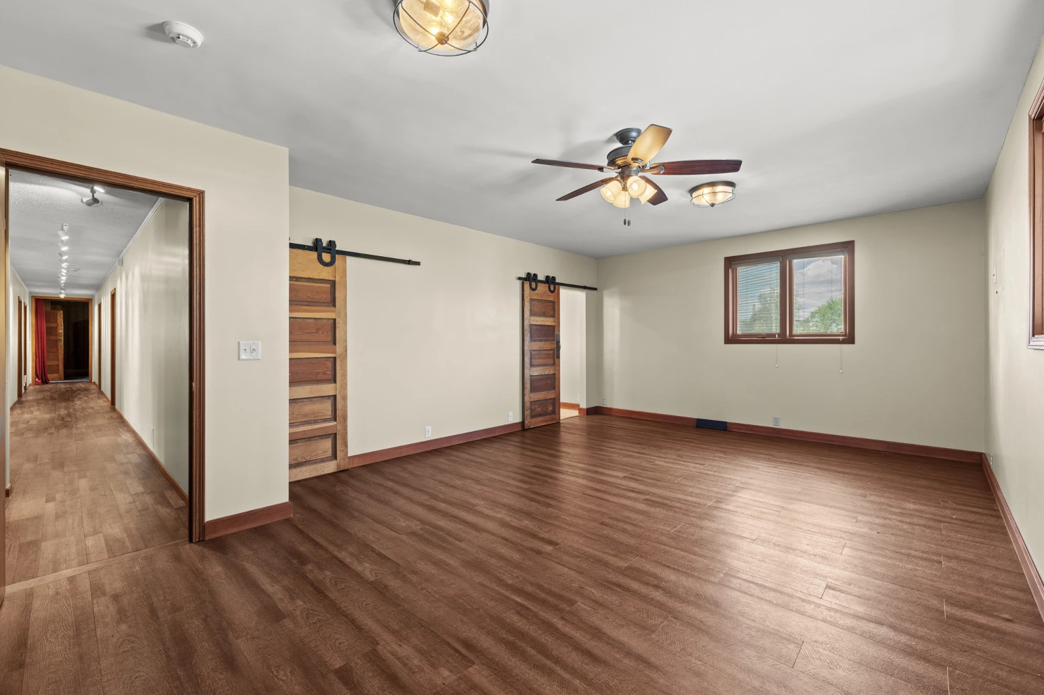 832 S Main St, North Canton, OH for sale