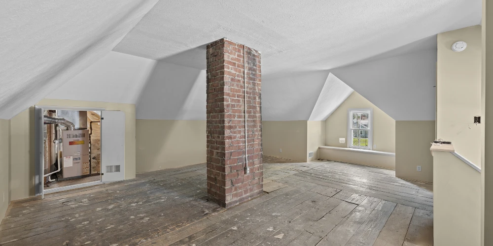 832 S Main St, North Canton, OH for sale