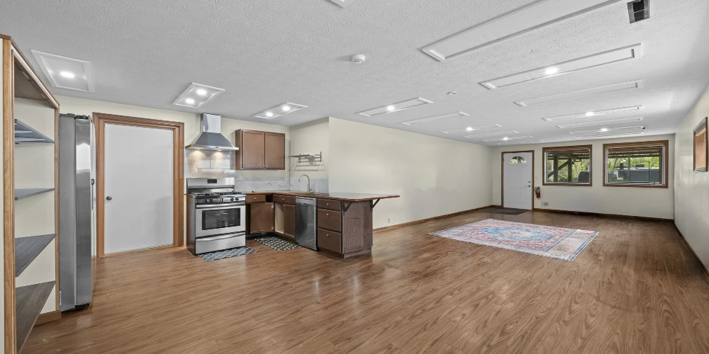 832 S Main St, North Canton, OH for sale