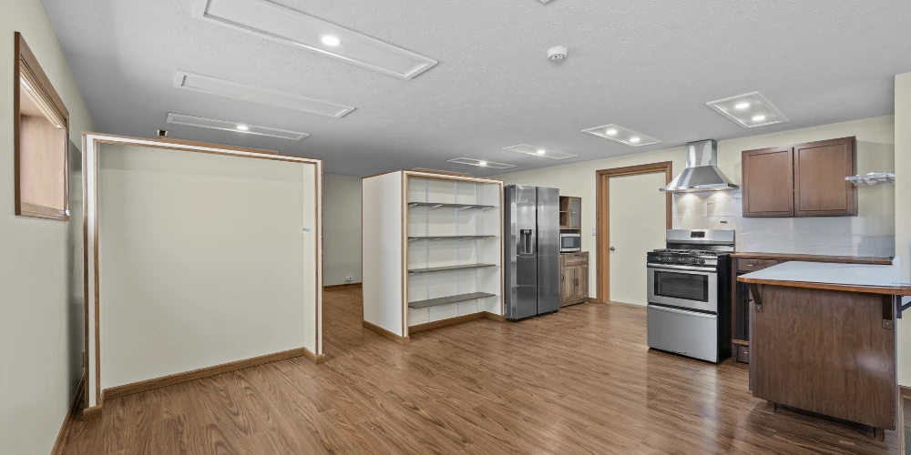 832 S Main St, North Canton, OH for sale