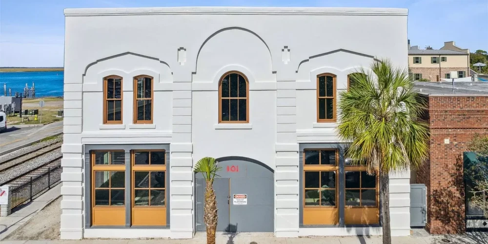 Prime Commercial Property in Historic Amelia Island