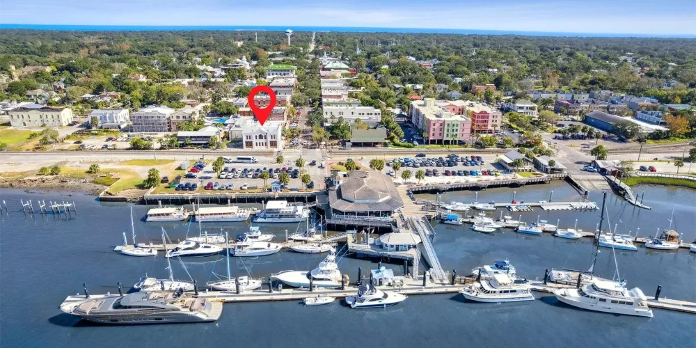 Prime Commercial Property in Historic Amelia Island