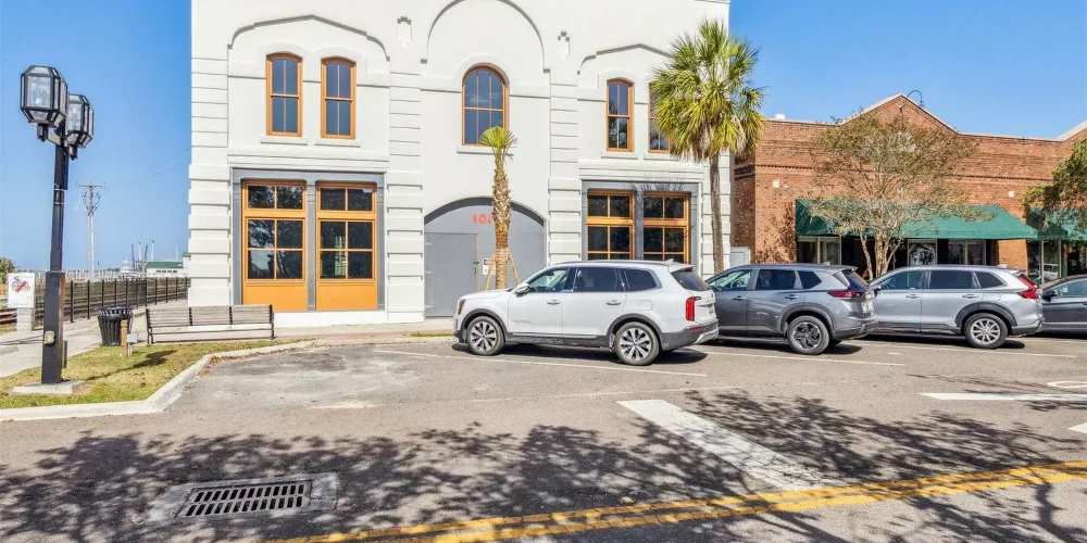 Prime Commercial Property in Historic Amelia Island