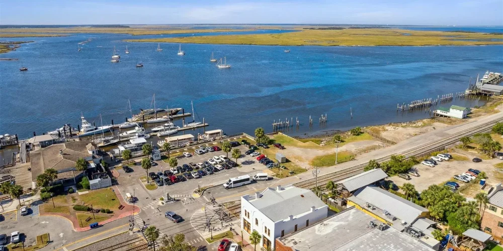 Prime Commercial Property in Historic Amelia Island