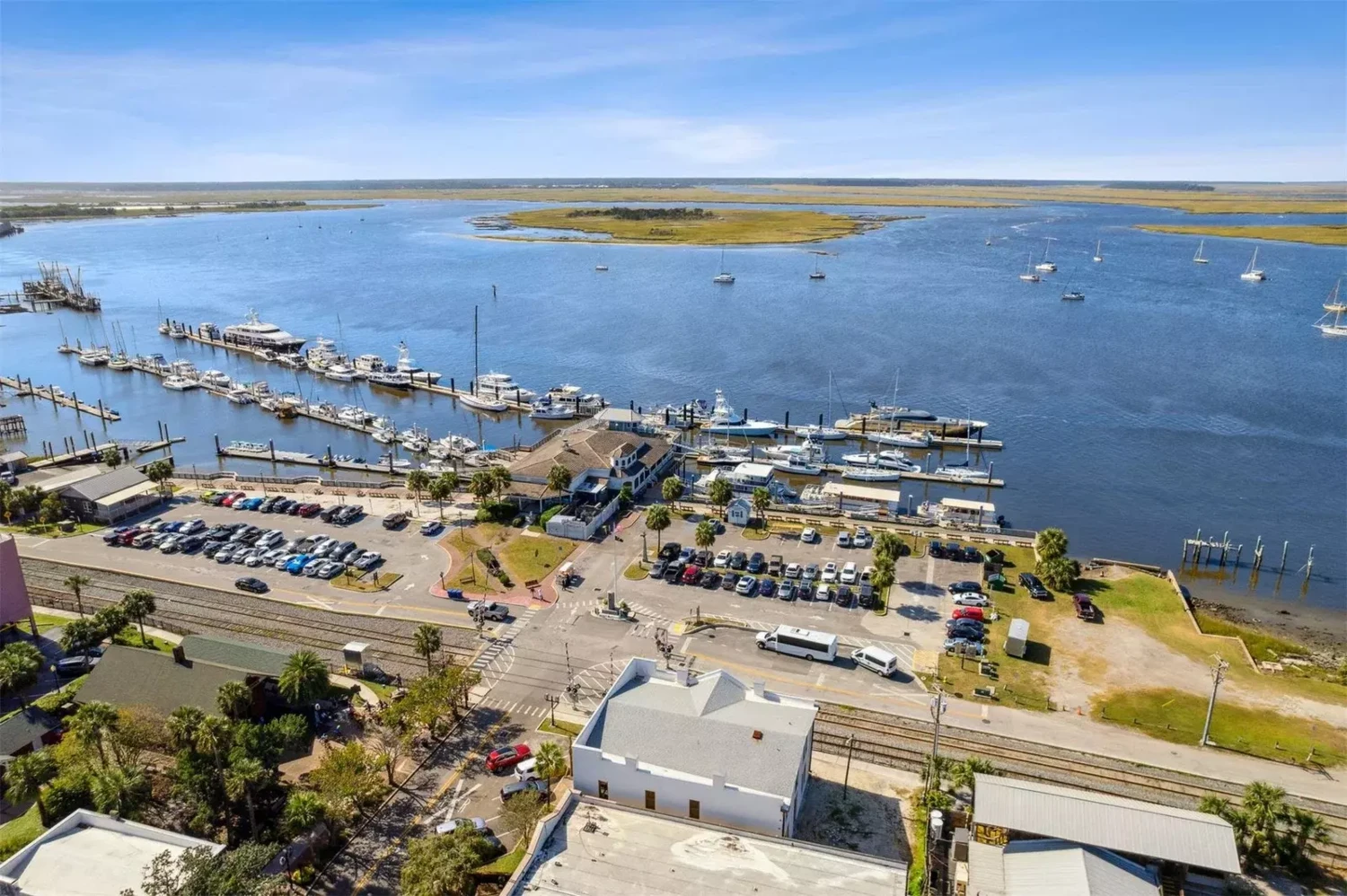 Prime Commercial Property in Historic Amelia Island