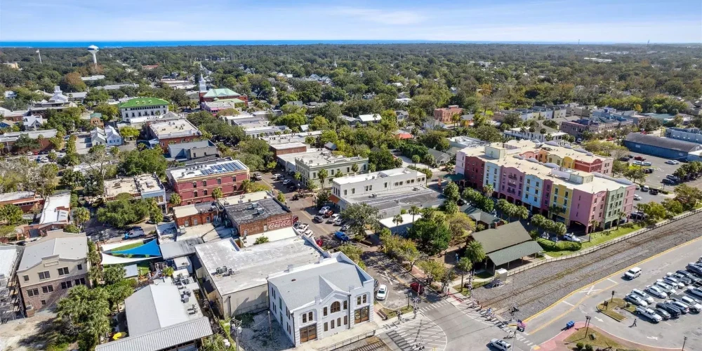 Prime Commercial Property in Historic Amelia Island