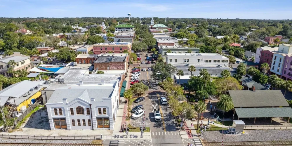 Prime Commercial Property in Historic Amelia Island