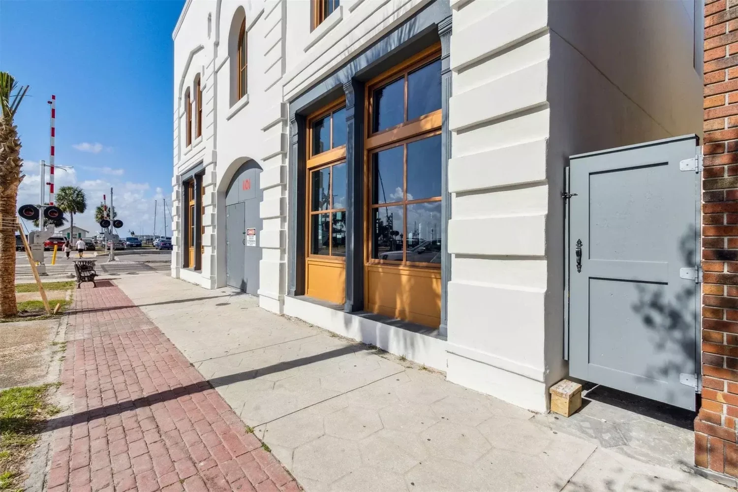 Prime Commercial Property in Historic Amelia Island