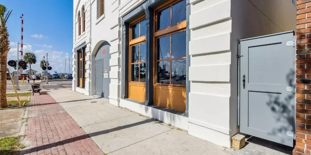 Prime Commercial Property in Historic Amelia Island