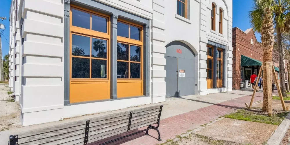 Prime Commercial Property in Historic Amelia Island