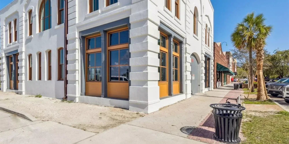 Prime Commercial Property in Historic Amelia Island