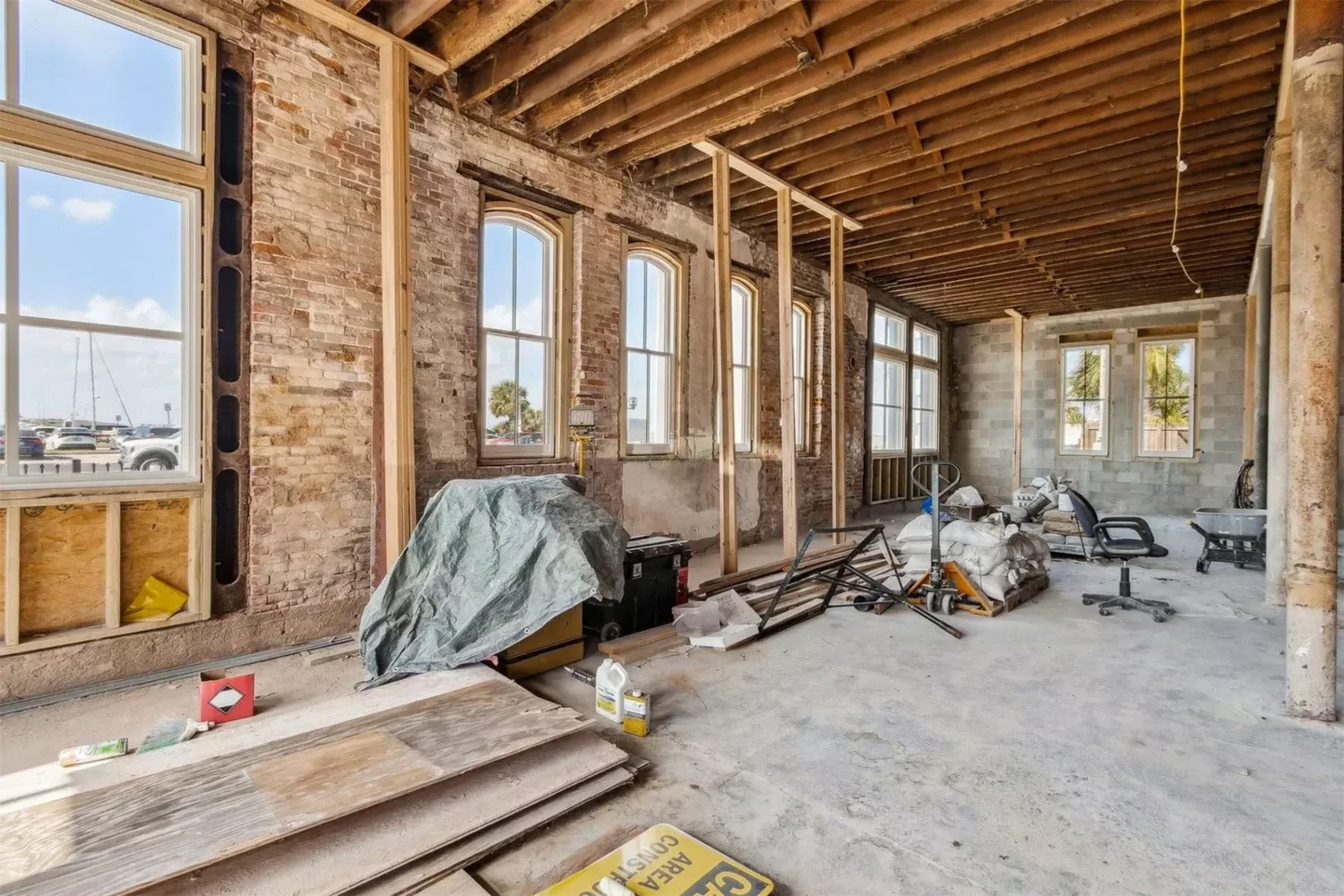 Prime Commercial Property in Historic Amelia Island