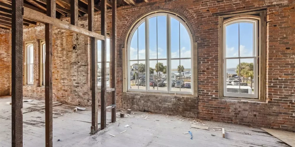 Prime Commercial Property in Historic Amelia Island