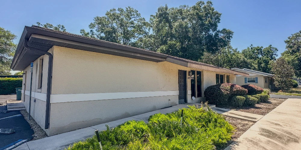 507 NE 36th Avenue - Free-Standing Office